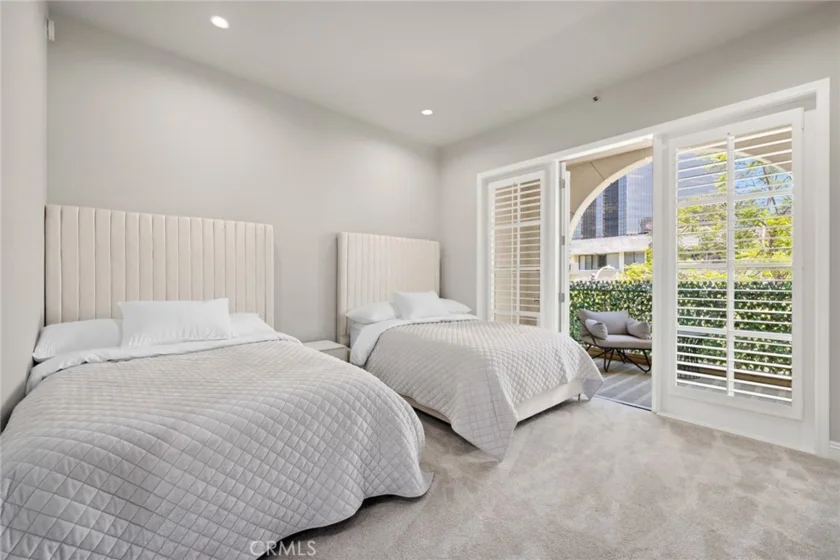 11500 San Vicente #202 photo 16