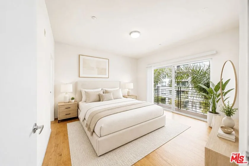 2864 Sunset Place #201 photo 22