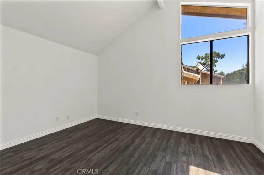 268 Pineview photo 8