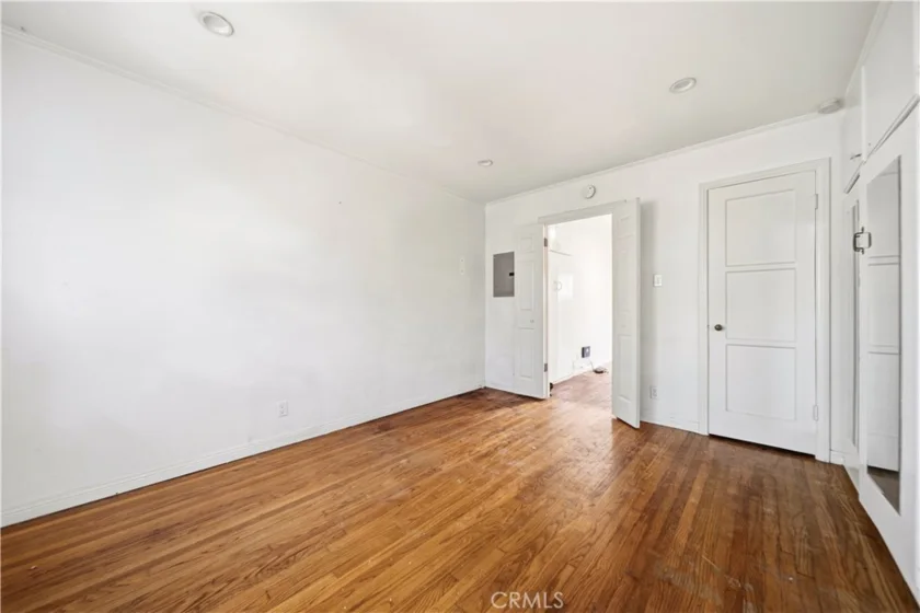 911 21st Street #B photo 13