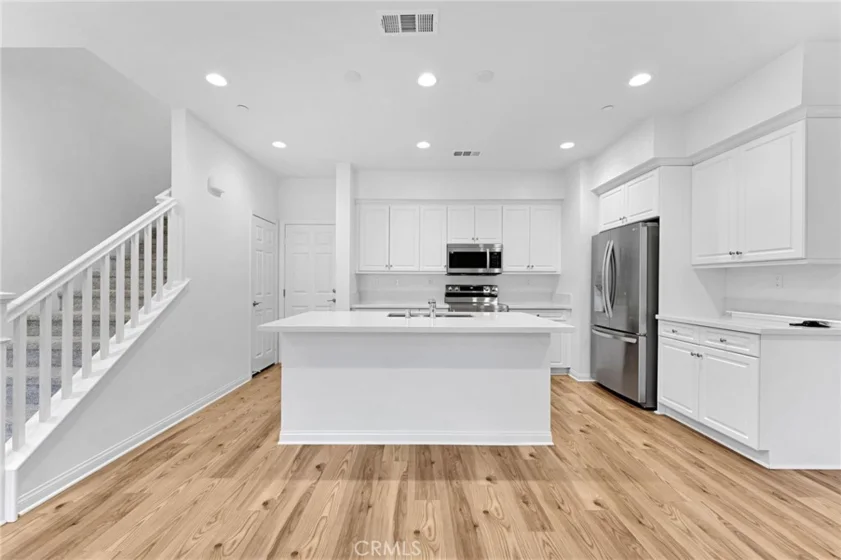 10765 Graphite Street photo 1