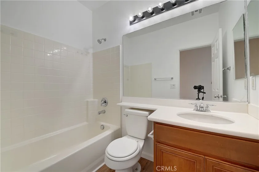 26287 Iris Avenue #E photo 17