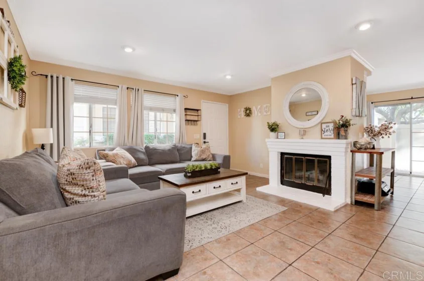 10130 Palm Glen Drive #27 photo 1