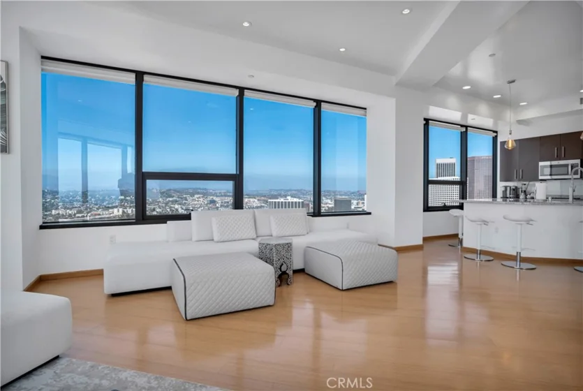 1100 Wilshire Boulevard #3302 photo 37