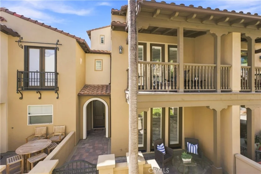 21336 Veleta Circle photo 3