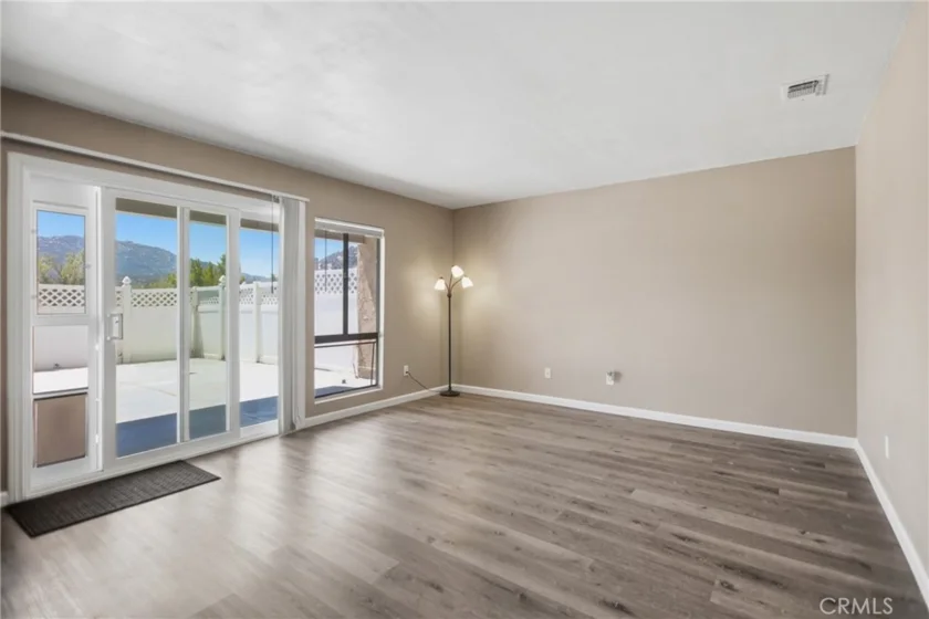 44603 La Paz Road photo 3