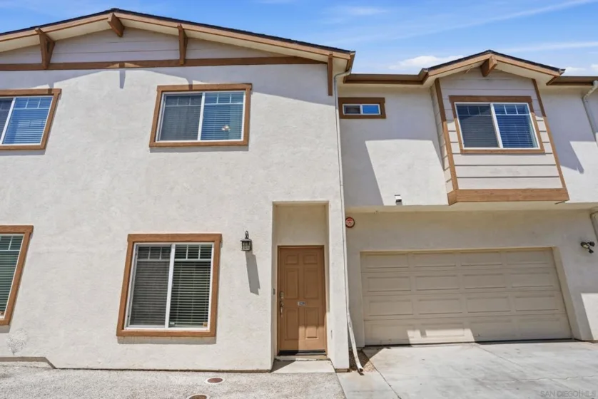 1329 Holly Avenue photo 35