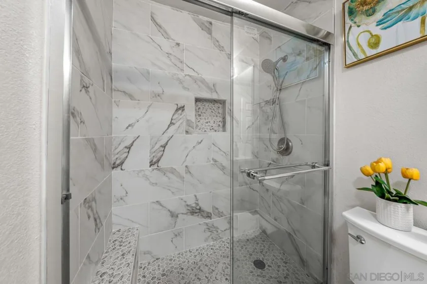 1845 Bayview Heights #99 photo 3