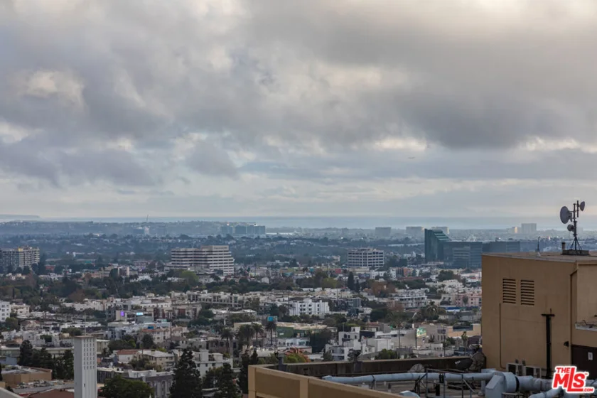 10727 Wilshire Boulevard #1805 photo 13