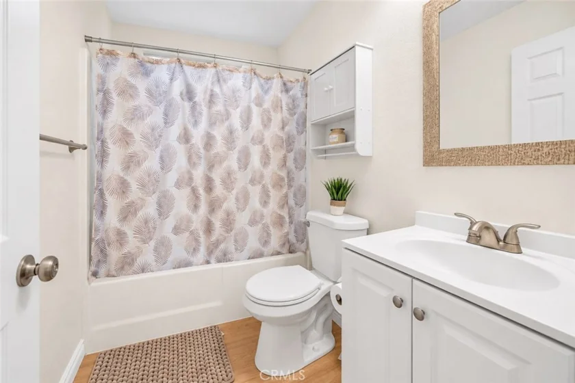 16377 Lakeshore #6K photo 25