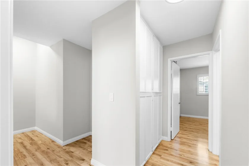 345 University #F6 photo 18