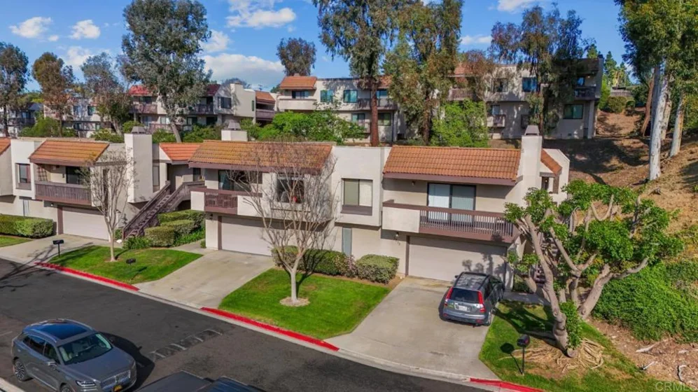 5245 Reservoir Drive photo 44
