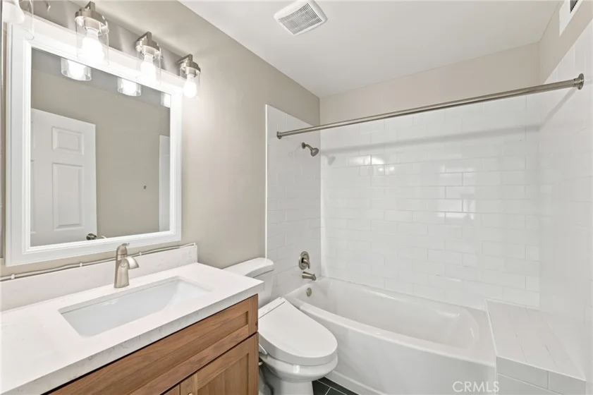 451 S Oakland Avenue #2 photo 33