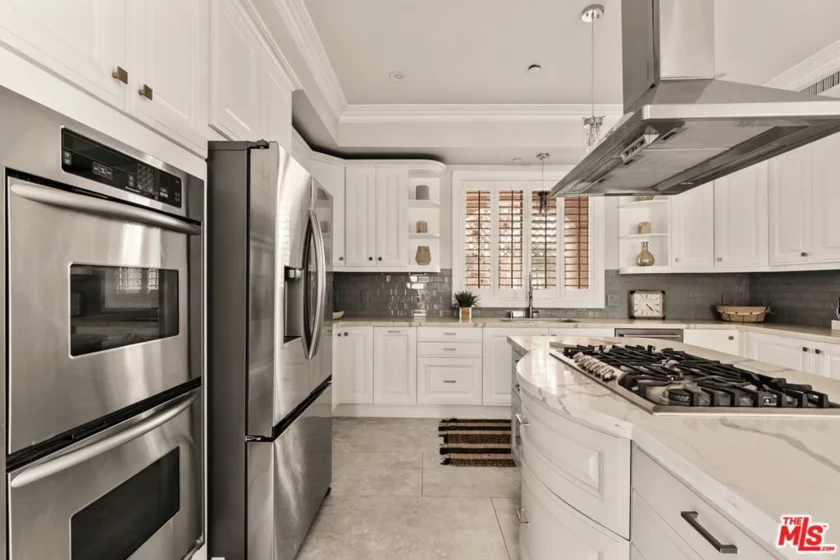 1610 Camden Avenue #101 photo 6