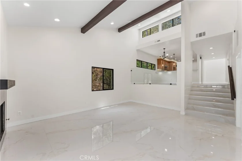 77 Barmore Court photo 6