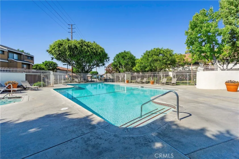 8520 Lake Knoll Avenue #B photo 20