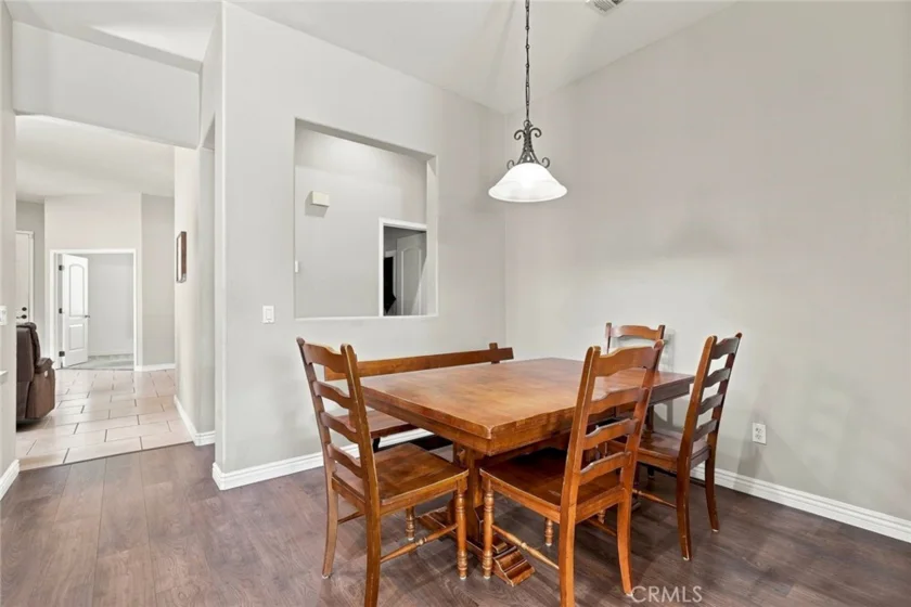 38931 Huddlestone Court photo 8