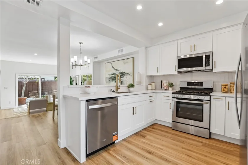 621 N Orlando Avenue #9 photo 9