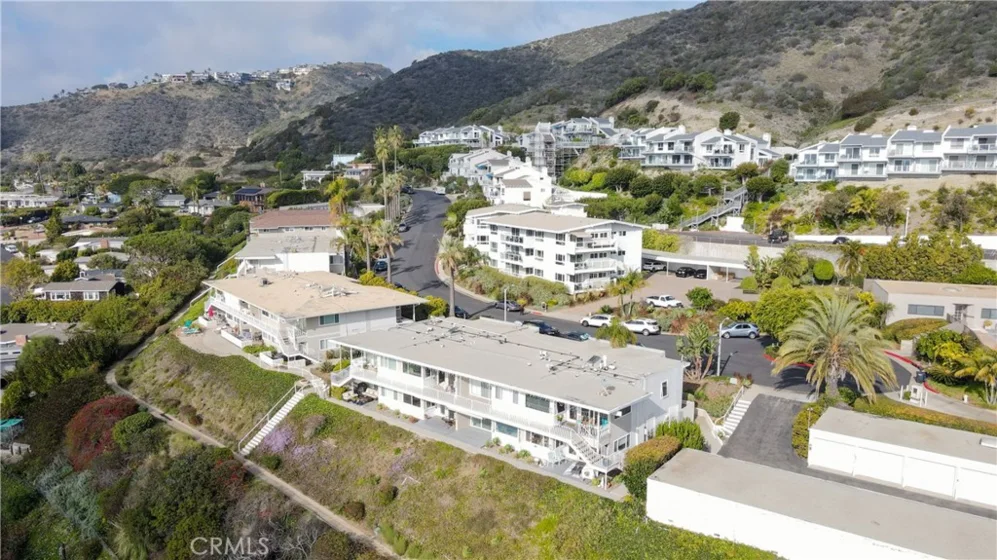 21722 Ocean Vista #C photo 3