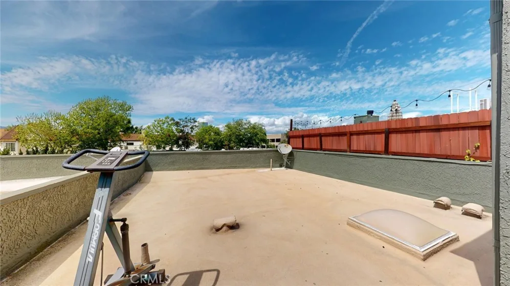 14919 Dickens Street #105 photo 22
