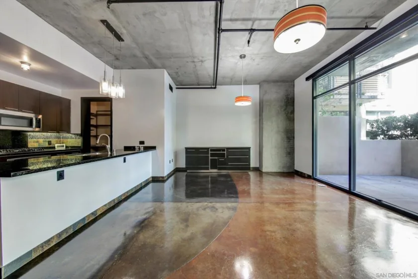1050 Island #211 photo 16