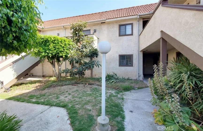 14090 Flower Street #9 photo 1