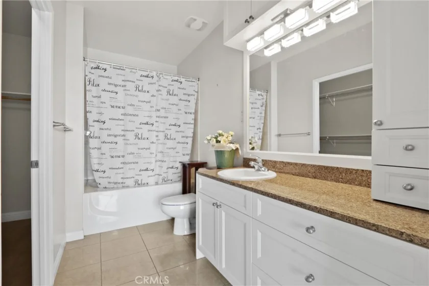 488 E Ocean Boulevard #1210 photo 10
