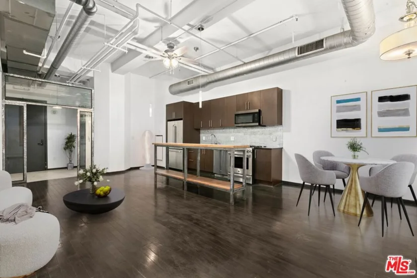 1645 Vine Street #301 photo 1