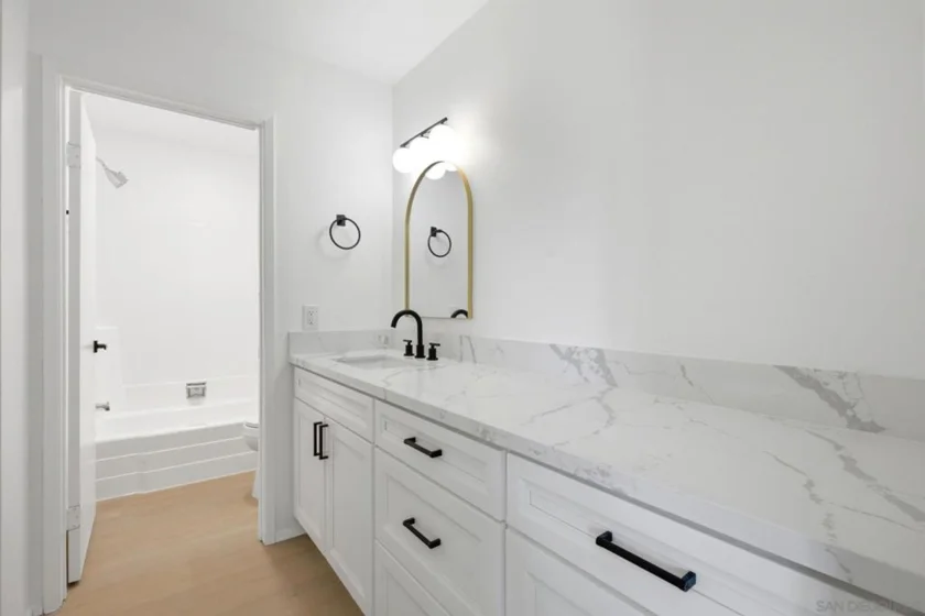 1748 Regency Way C #C photo 6