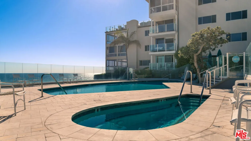 22548 Pacific Coast Highway #203 photo 17
