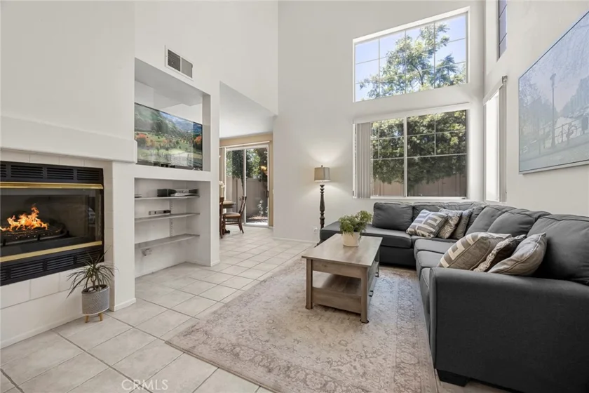 3423 E White Chapel Court #E photo 5