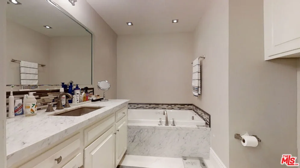 10550 Wilshire Boulevard #501 photo 10