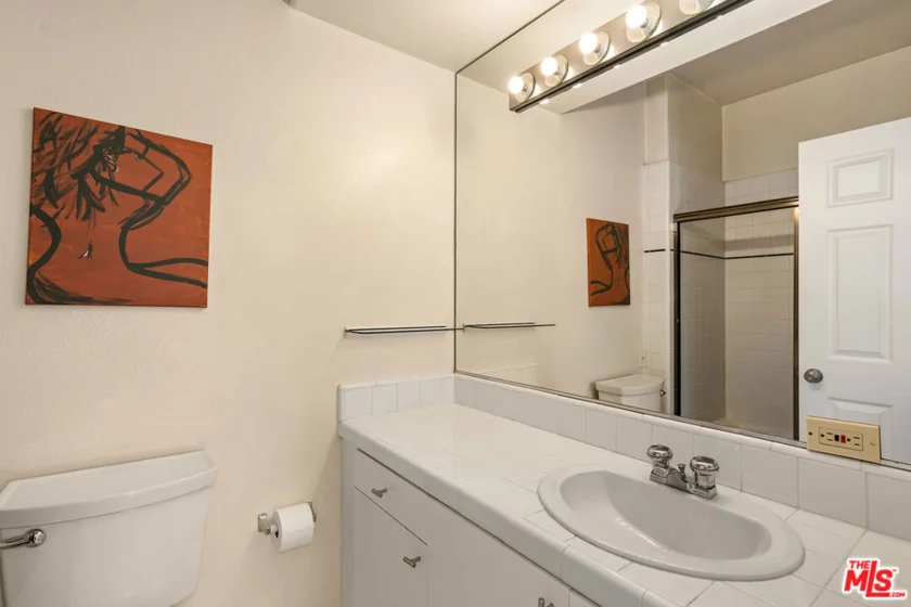 4192 Marcasel Avenue #2 photo 18