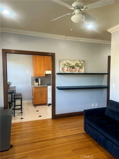 2121 James M Wood Boulevard #121 photo 17