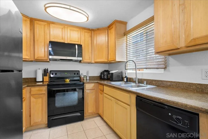 1321 Greenfield Drive #33 photo 9