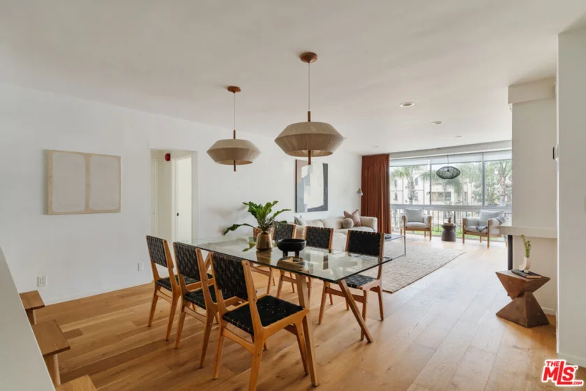 11687 Montana Avenue #209 photo 1