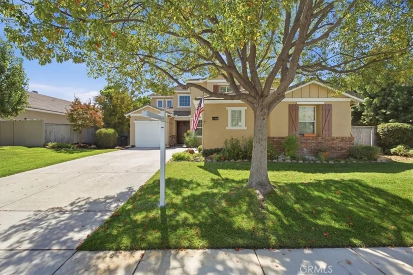 31945 Pasos Place photo 2