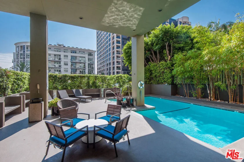 10701 Wilshire Boulevard #1202 photo 25