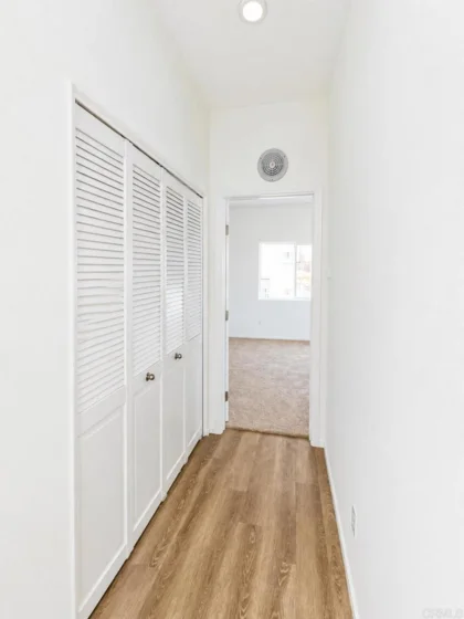 4968 Ocean View Boulevard photo 19
