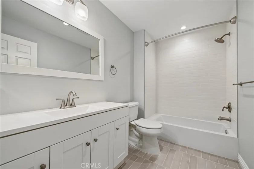 12321 Ocean Park Boulevard #14 photo 8