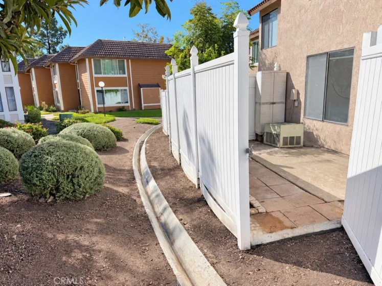 25885 Trabuco Road photo 13