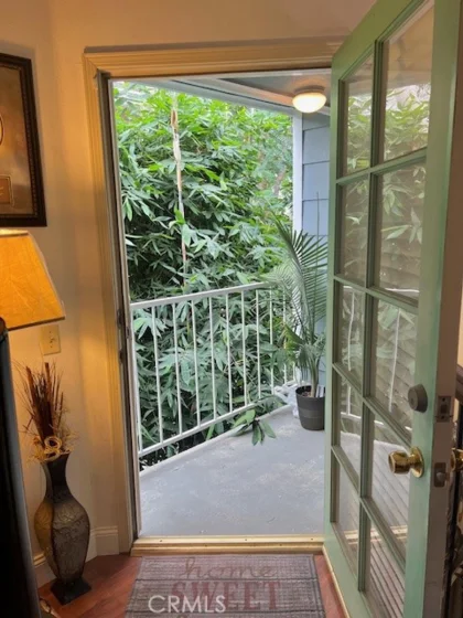 812 Inglewood photo 23