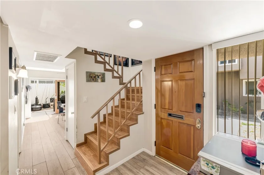 18128 Killion Street #2 photo 1