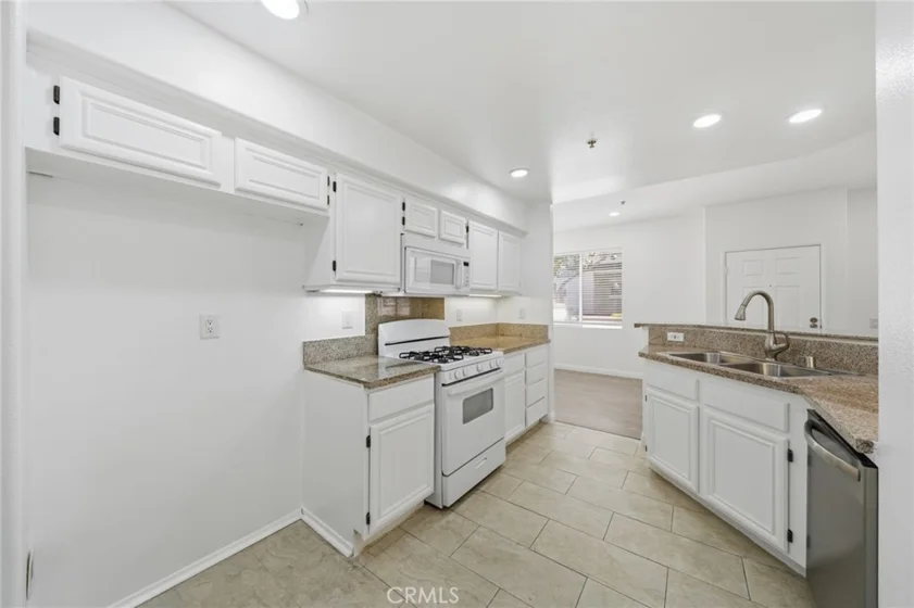 12921 Ternberry Court photo 10