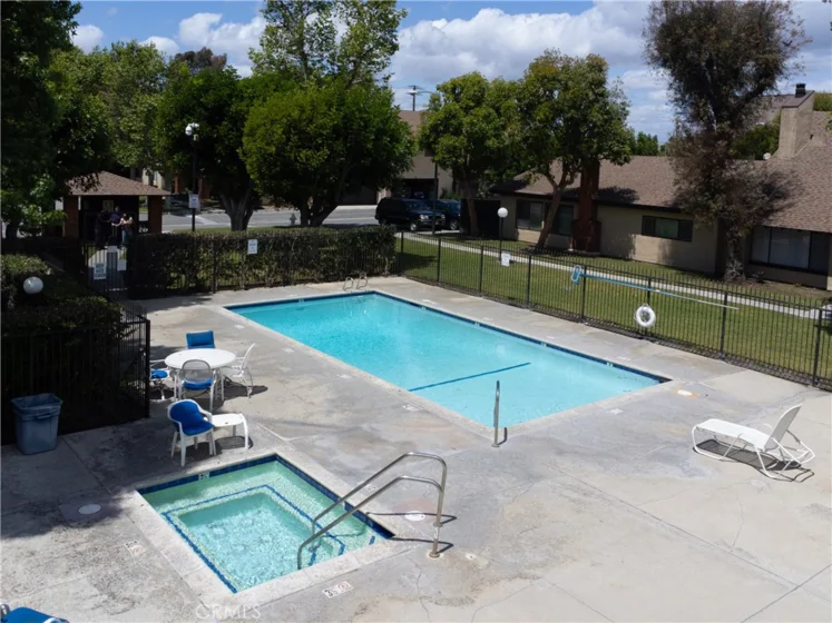 1801 Park Glen #B photo 24