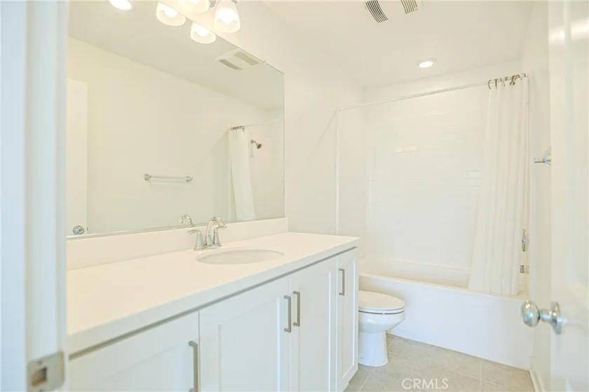 295 Vista Drive #87 photo 18