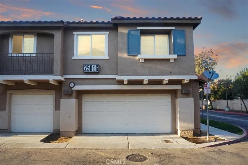 25816 Iris Avenue #B photo 1