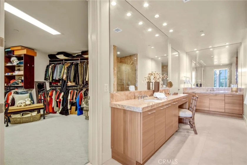 10776 Wilshire Boulevard #901 photo 22