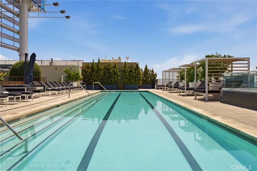 6250 Hollywood Boulevard #4M photo 28