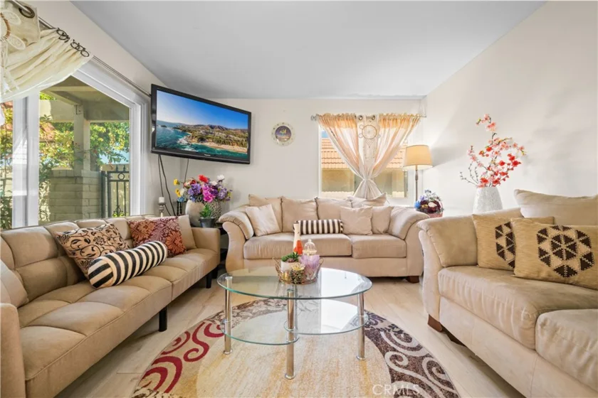 12839 Newhope Street photo 8